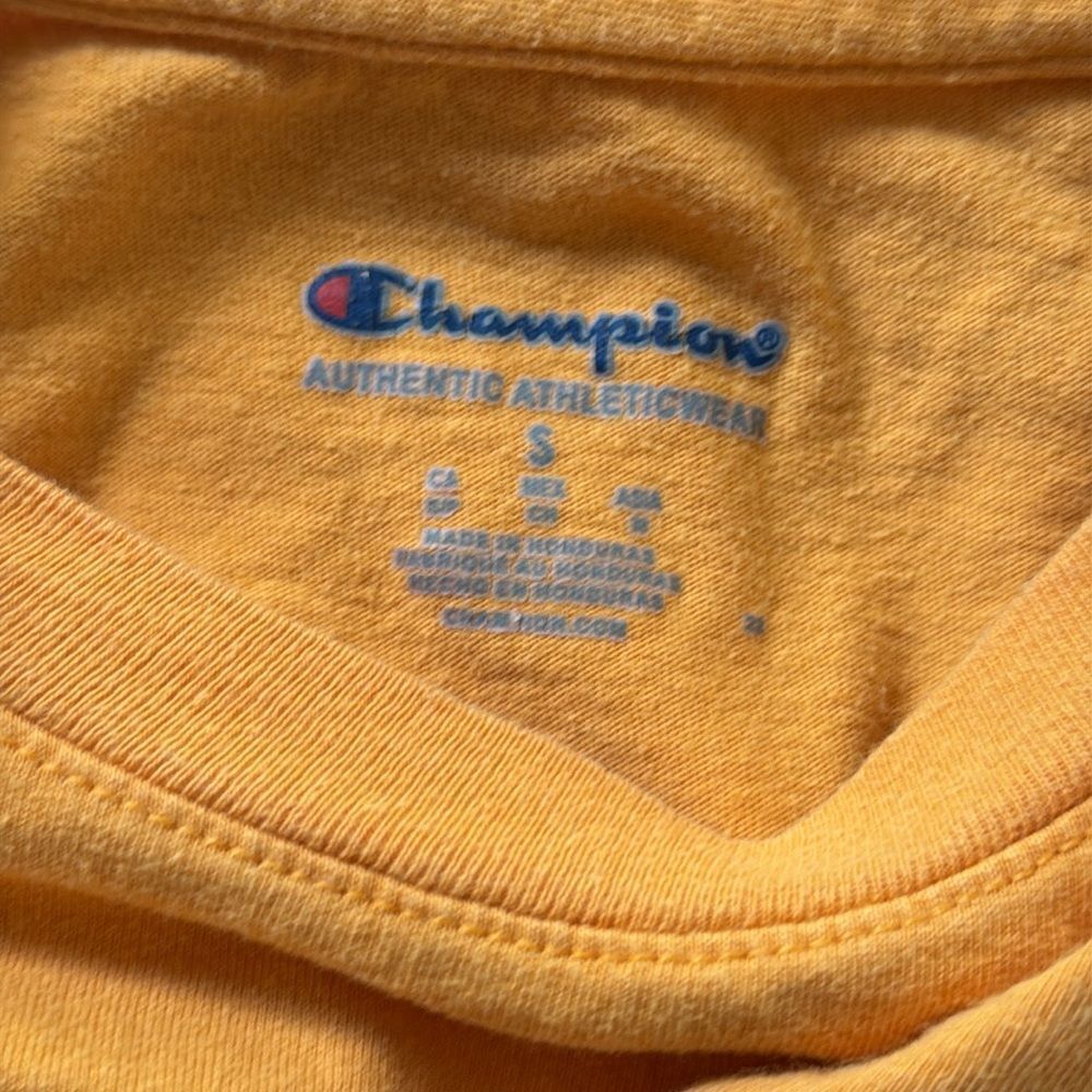 Champion lot of 3 tshirts.  Size small.  Embroidered logo. - Picture 7 of 8